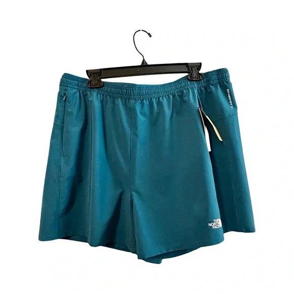 New with tag North Face women’s shorts. Sz XL - Picture 2 of 5